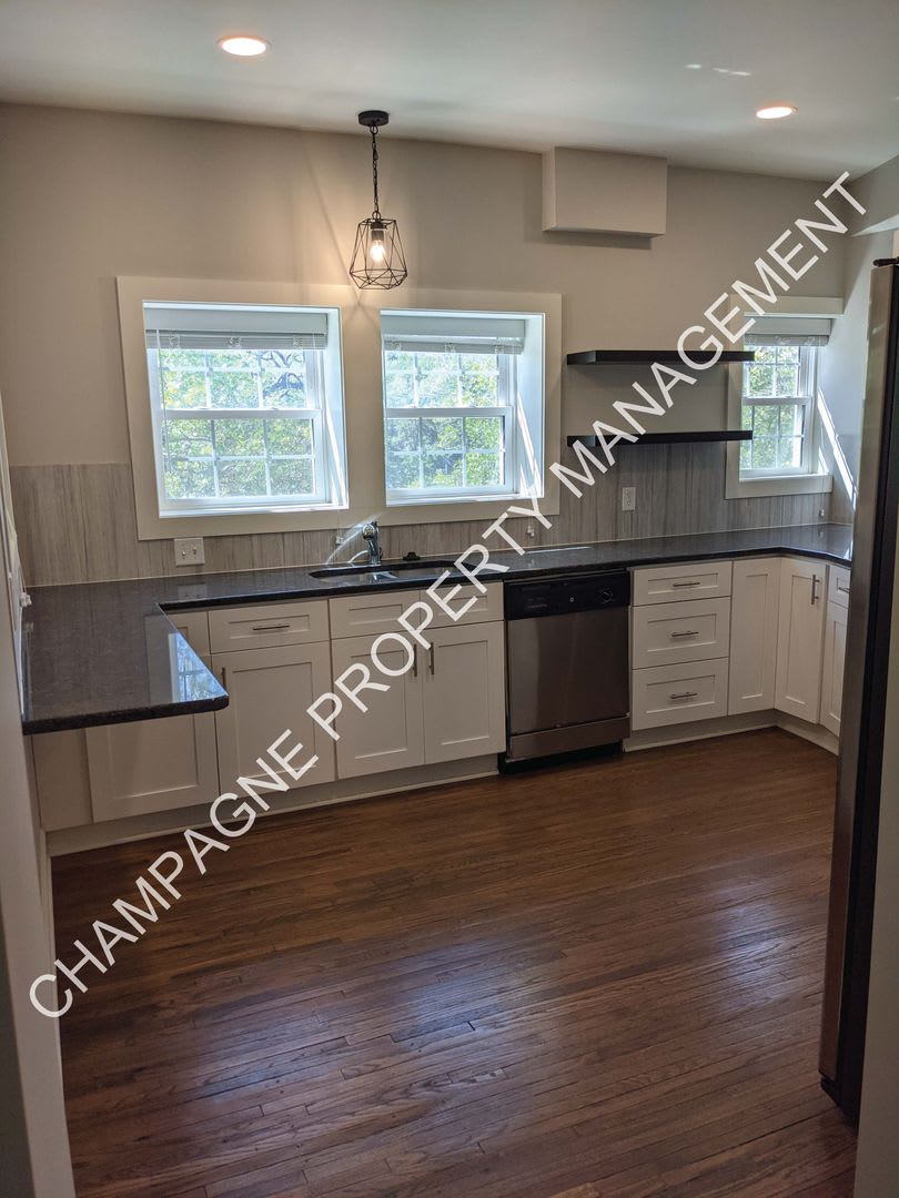 920 Ward Parkway – photo 5