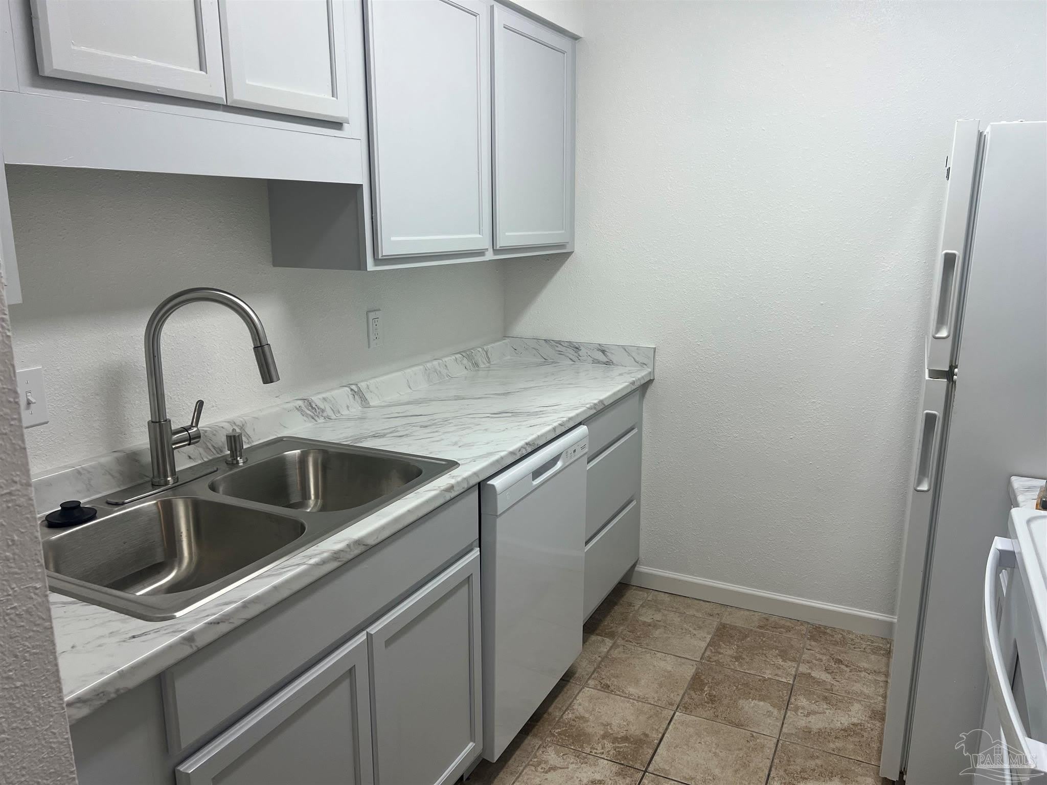 2300 W Michigan Ave – photo 5
