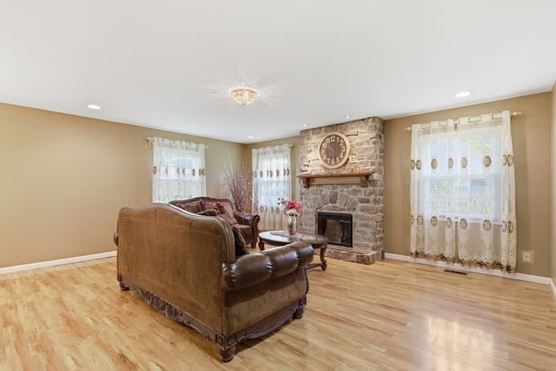 12426 Chalford Lane – photo 3