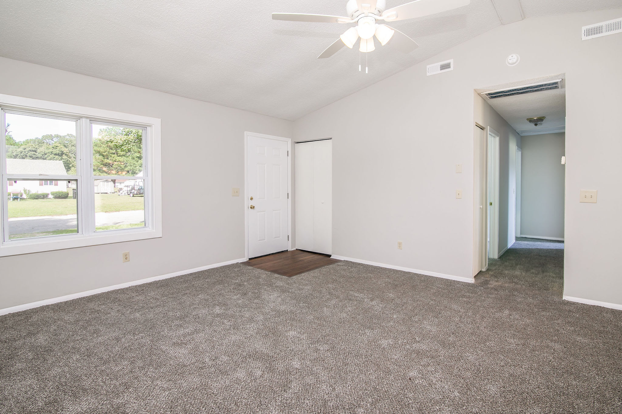 1113 Bryn Mawr Avenue – photo 3