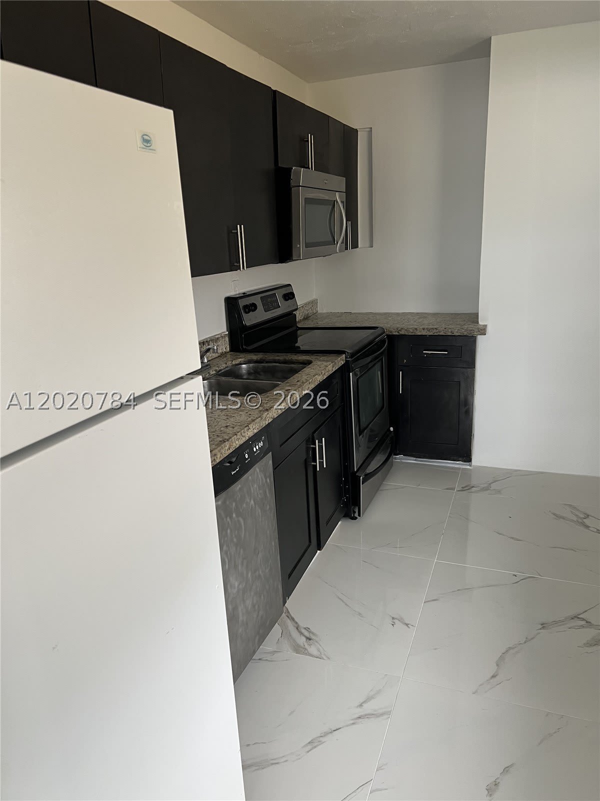 4809 SW 25th St – photo 4
