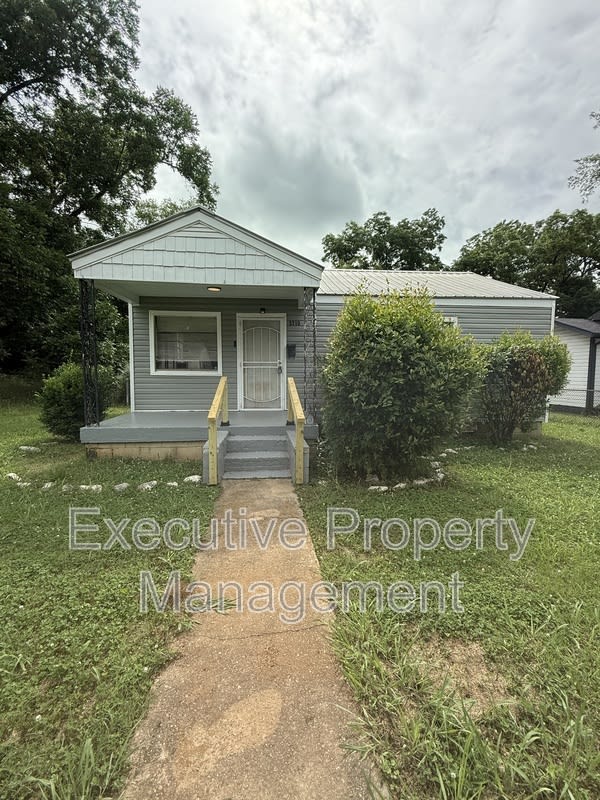 5219 Court Q – photo 1