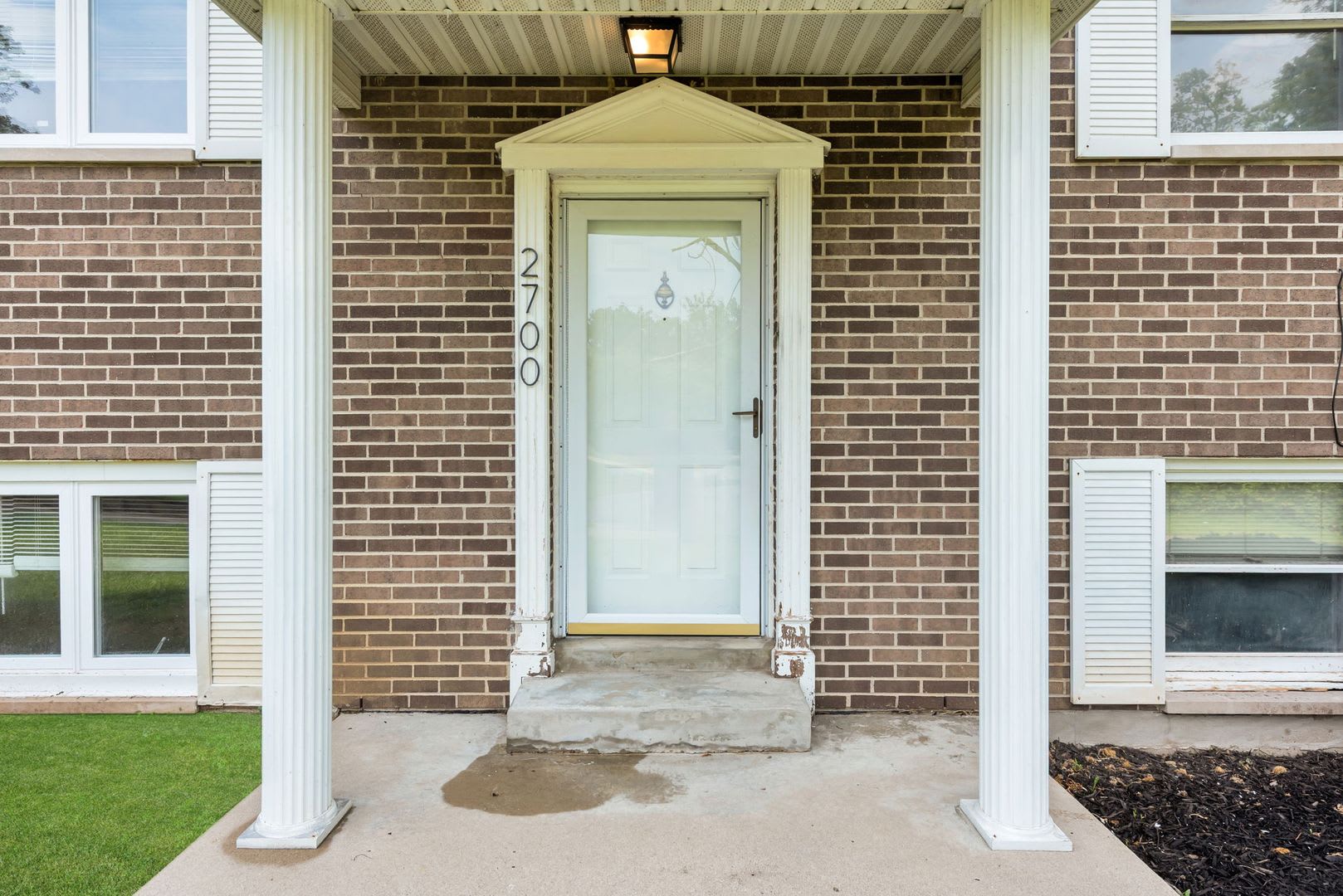 WESTWOOD- Updated 3 bedroom 2.5 bath brick home. – photo 4