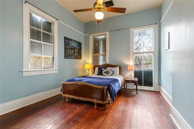 3621 BURGUNDY Street – photo 5