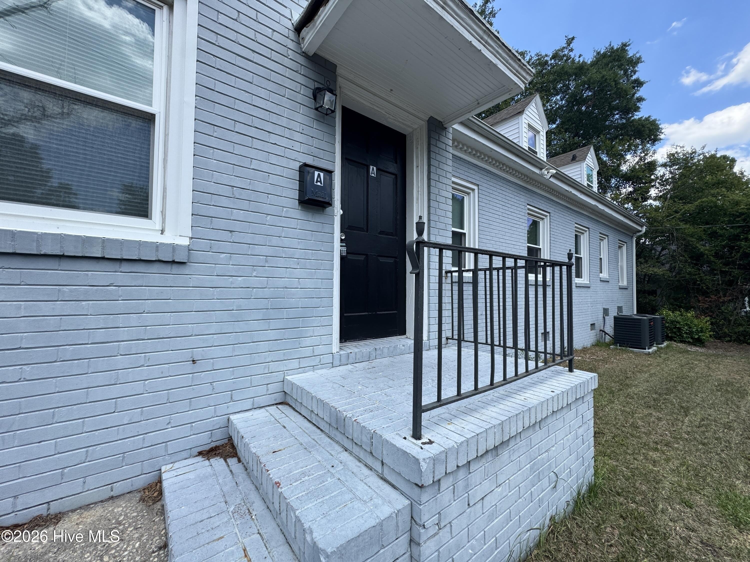 304 N 11th Street – photo 2
