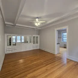 5756 South Kenwood Avenue – photo 2