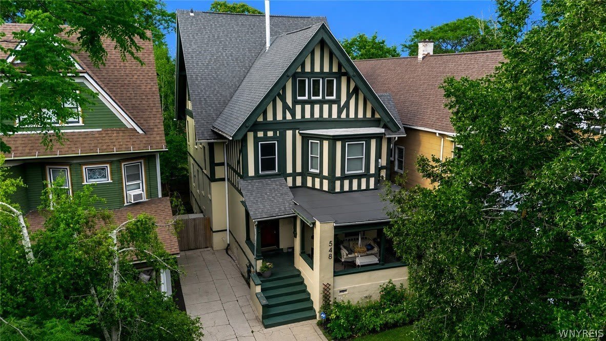 548 Potomac Avenue – photo 2