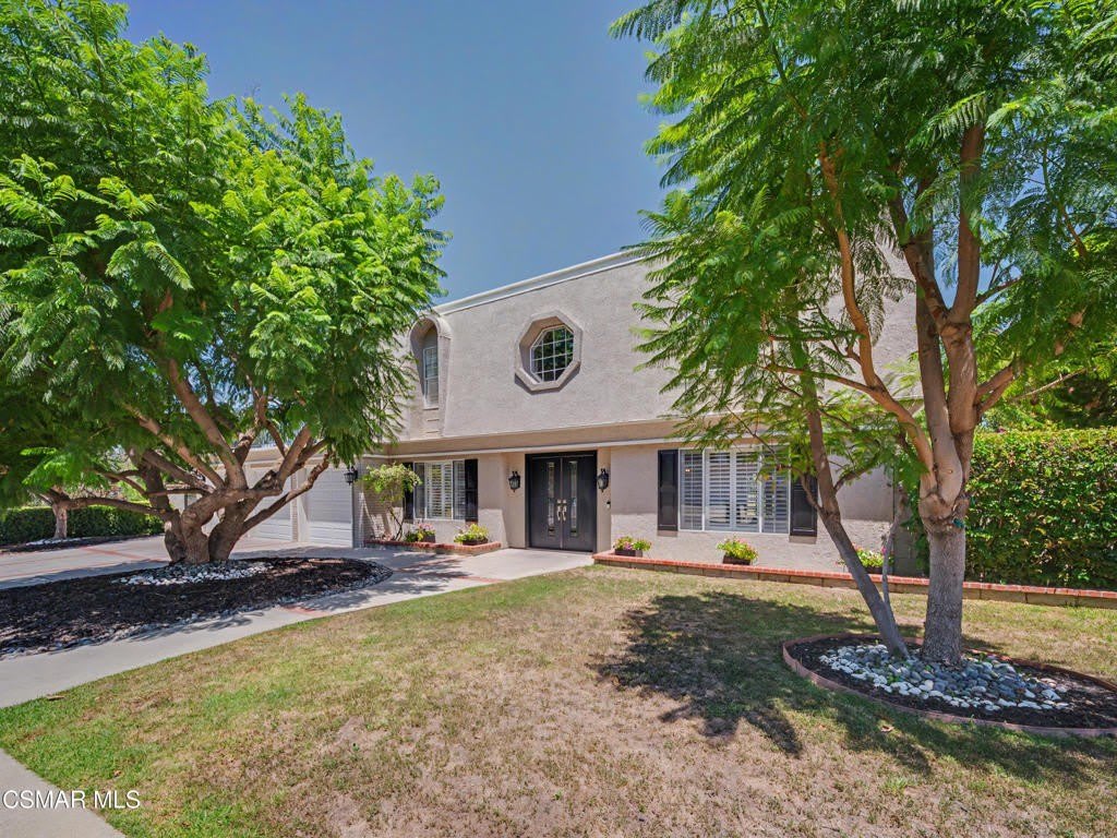 22777 Brenford Street – photo 3