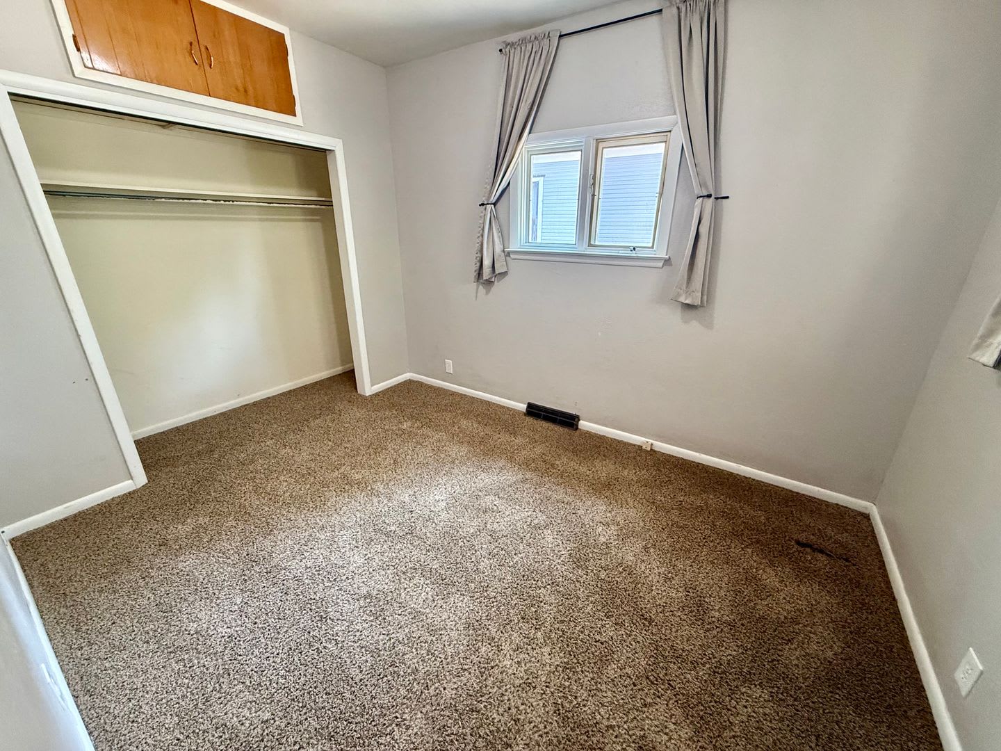 3 Bedroom 1.5 Bathroom house near Old Town Fort Collins – photo 4