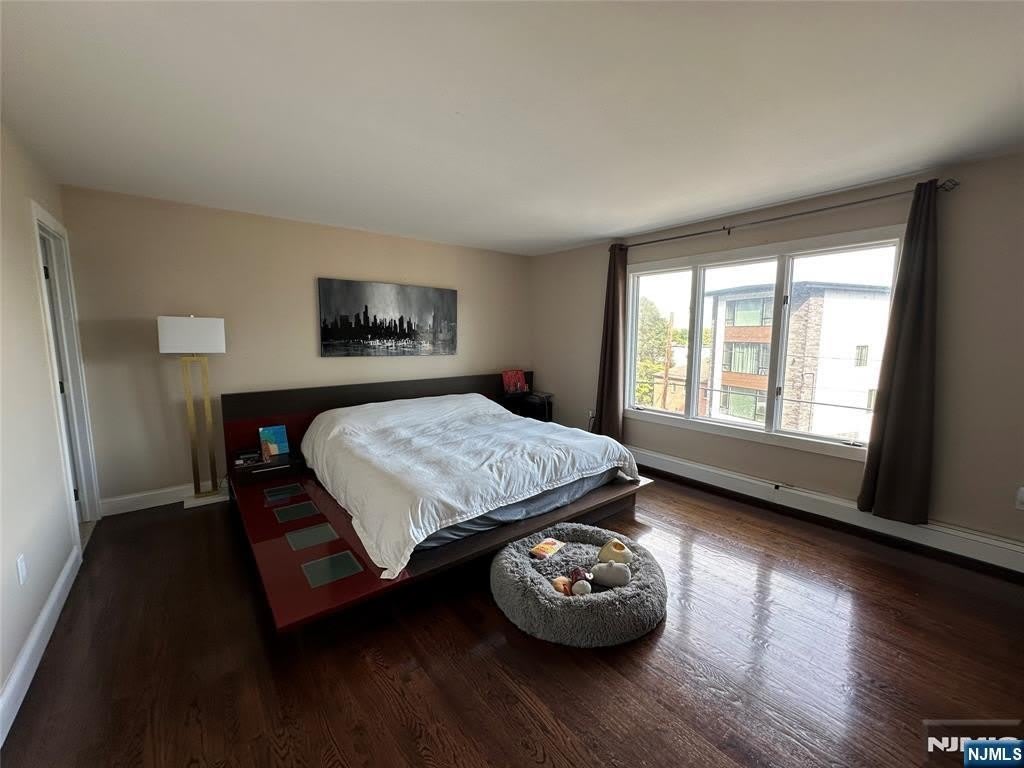 724 Undercliff Avenue – photo 1