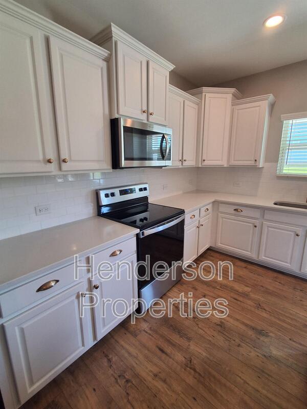 201 Old Harbor Dr – photo 3