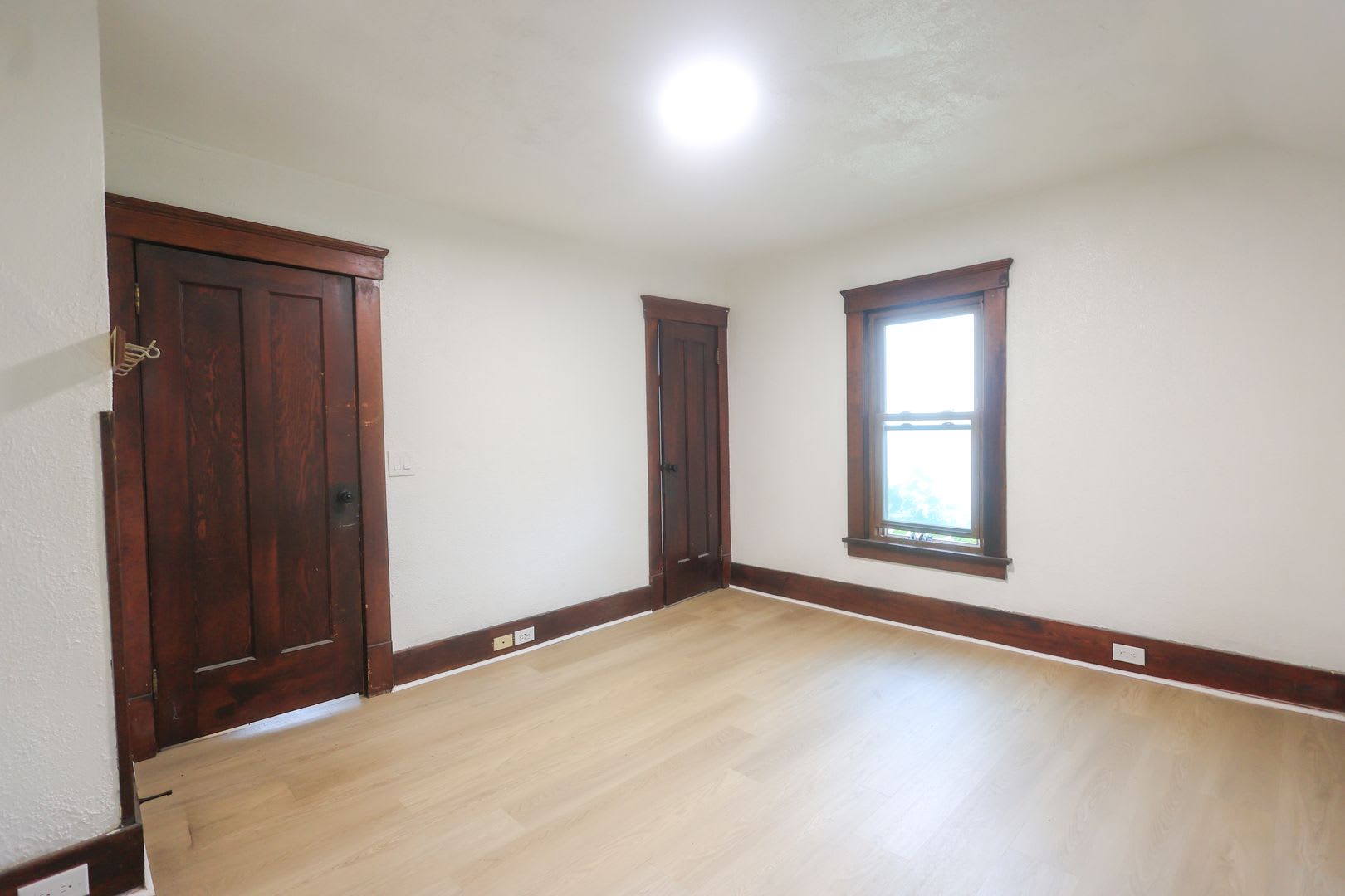 Welcome To 1119 W 11Th Street Lorain – photo 4