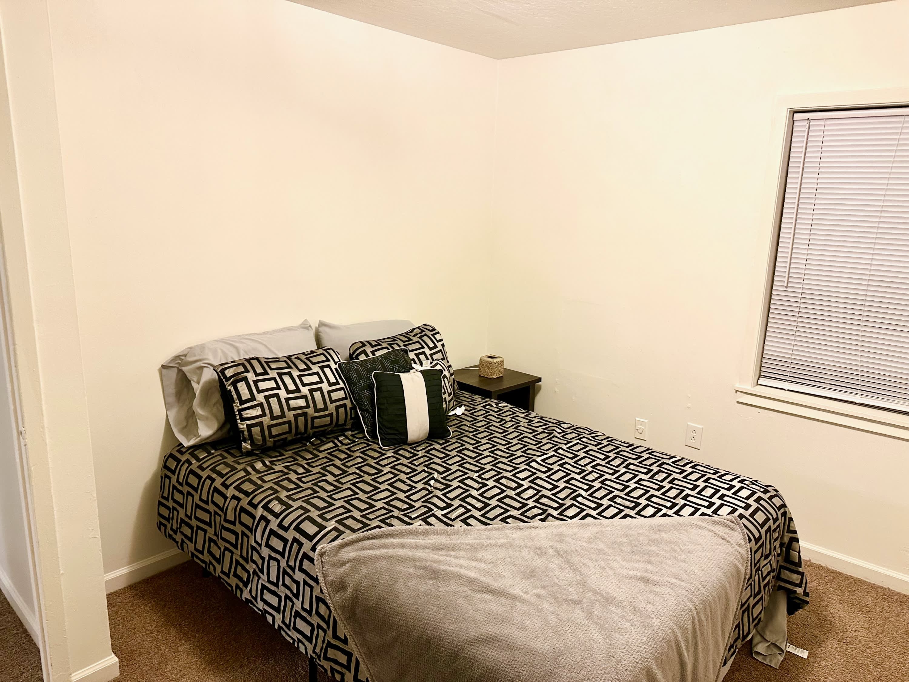 4 Eatonville Road – photo 5