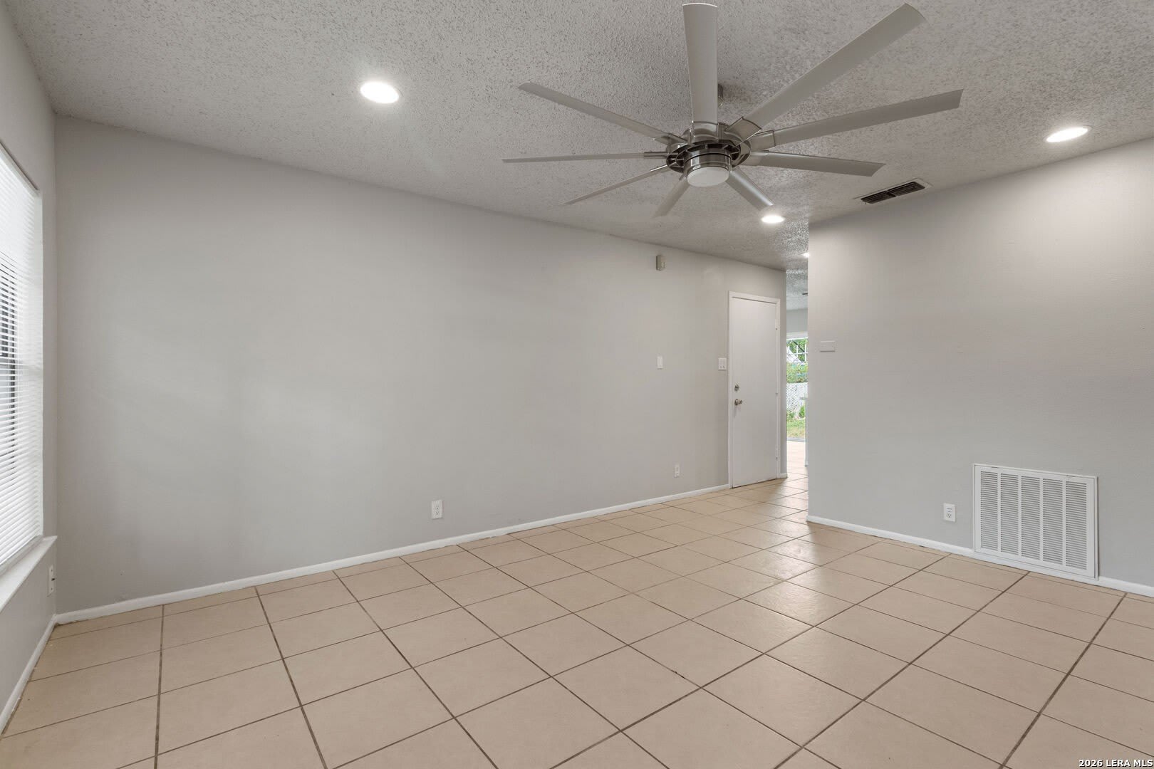 6618 Swiss Oaks – photo 3