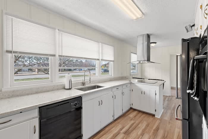 8009 Whitesburg Drive – photo 4