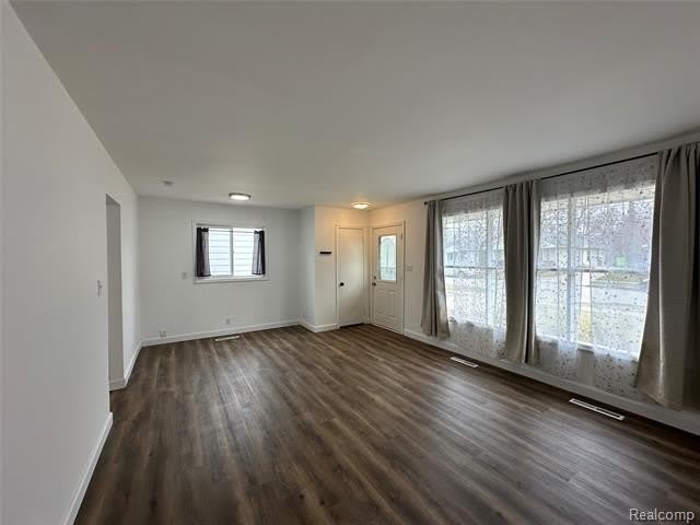 1615 E Greig Avenue – photo 4