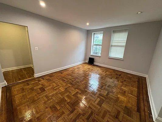 2419 Davidson Avenue – photo 3