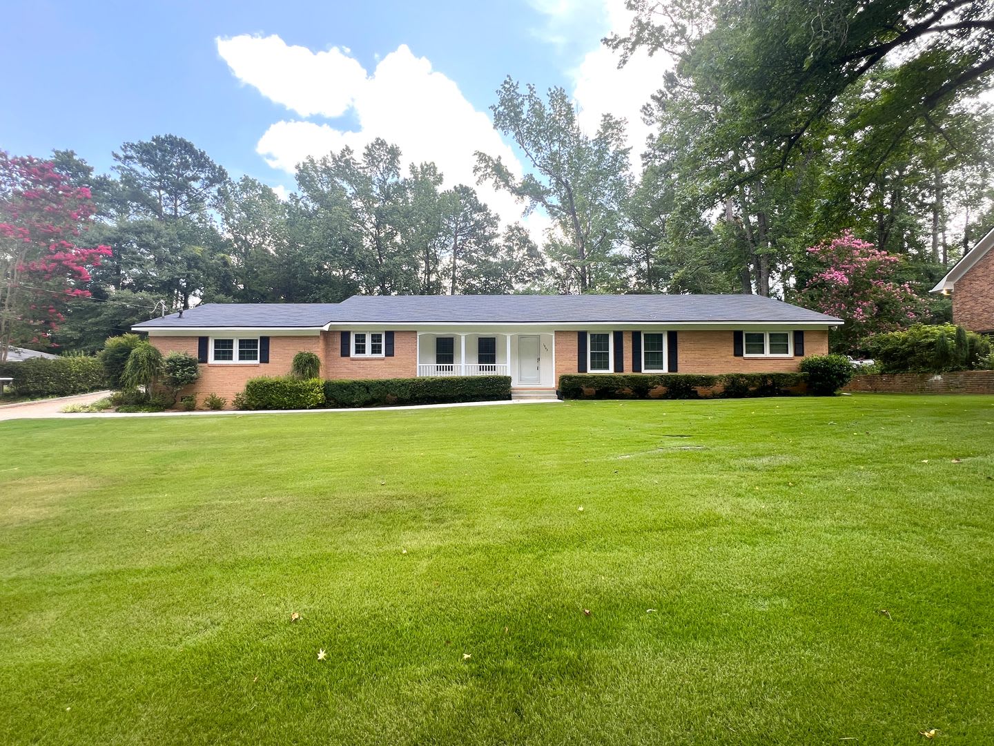 Lovely Must See Home!! – photo 1