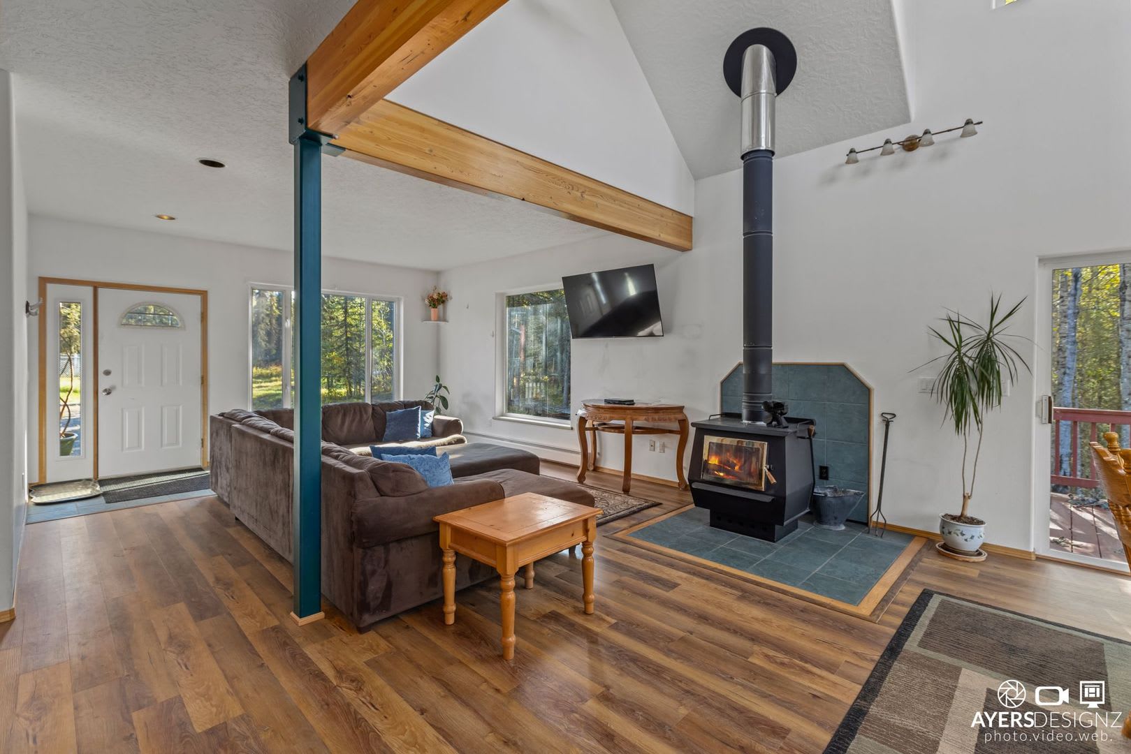 Seasonal Furnished Home – photo 3