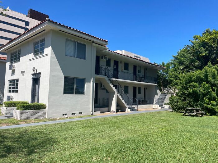 119 Santillane Avenue – photo 2