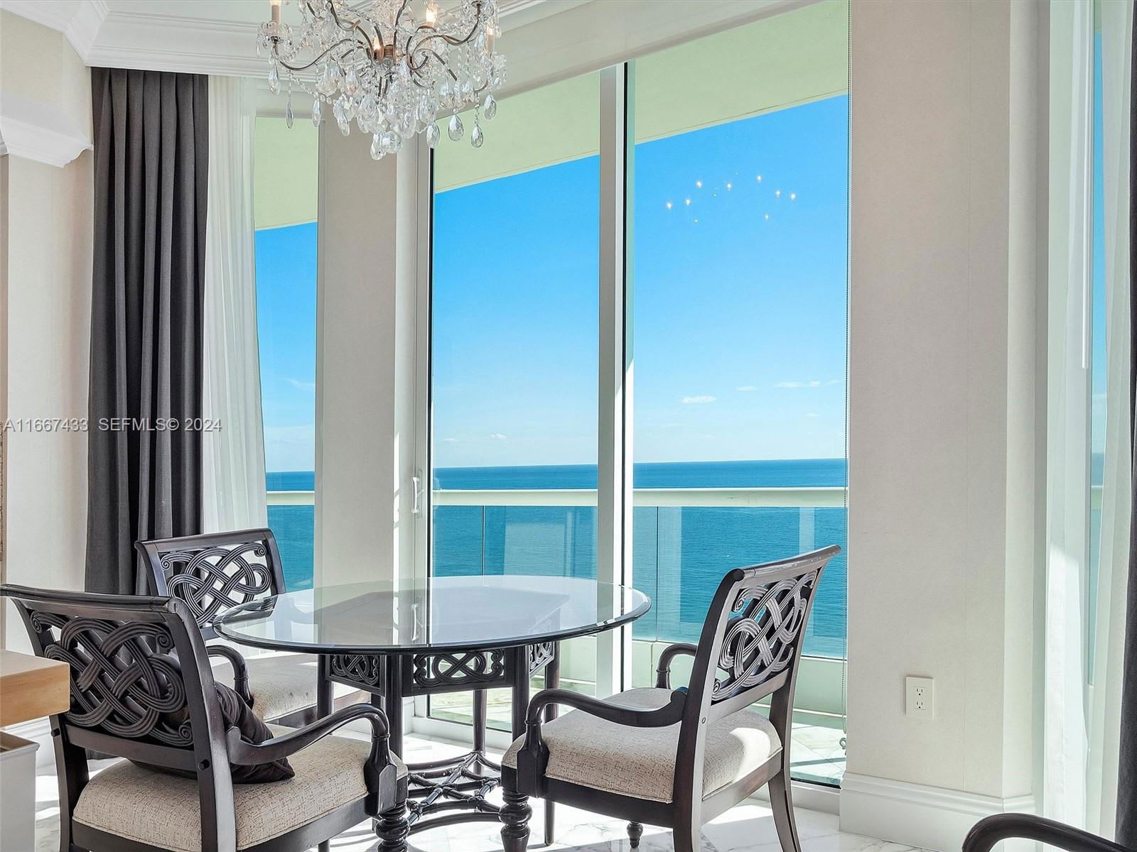 16047 Collins Avenue – photo 3