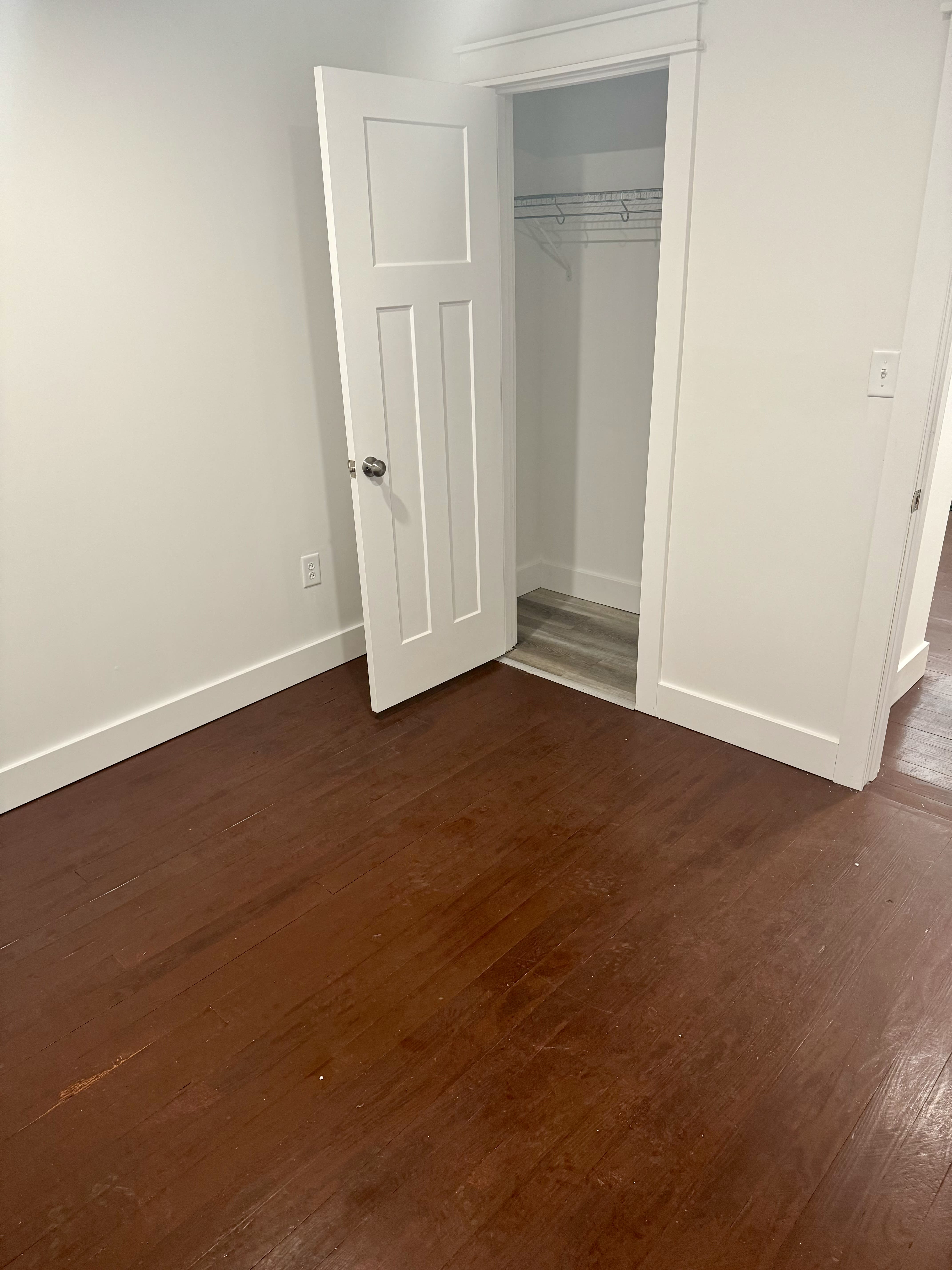 901 East Wilson Street – photo 5