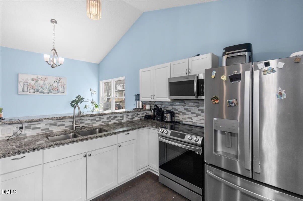 3201 Venus Dr – photo 5