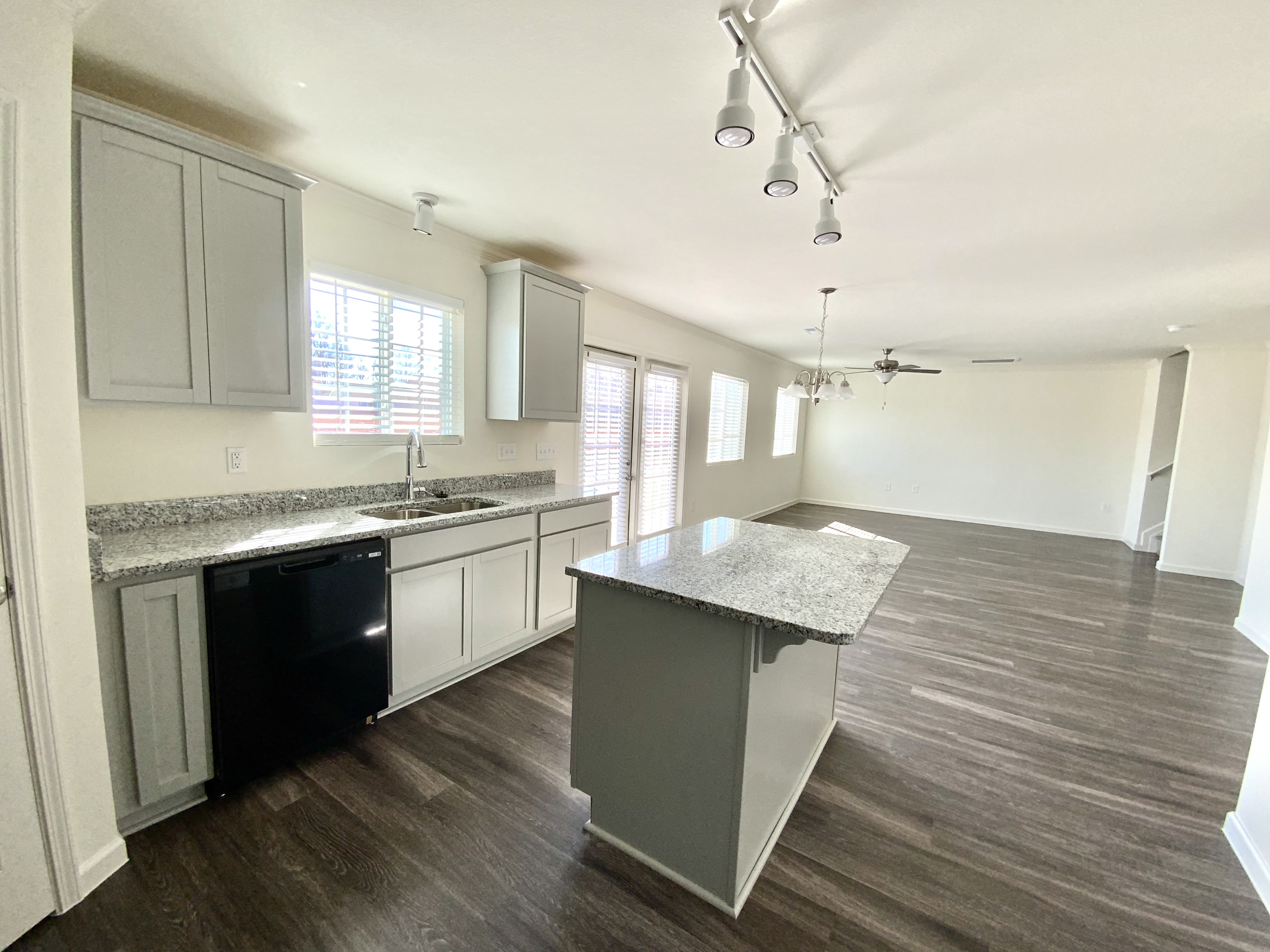 3912 Bissett Wy – photo 3
