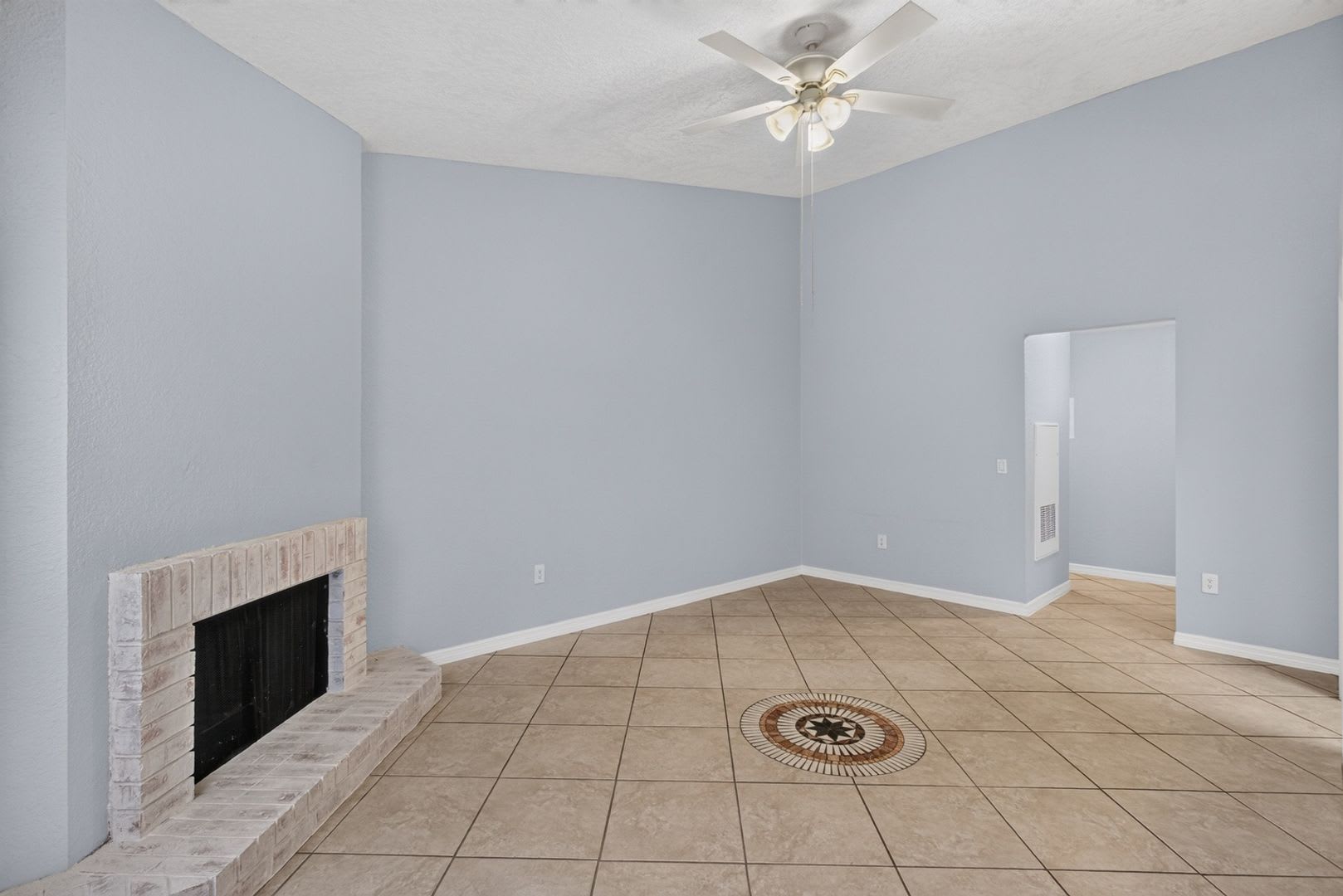 WINTER PARK VILLAS — 2-BEDROOM CONDO – photo 5