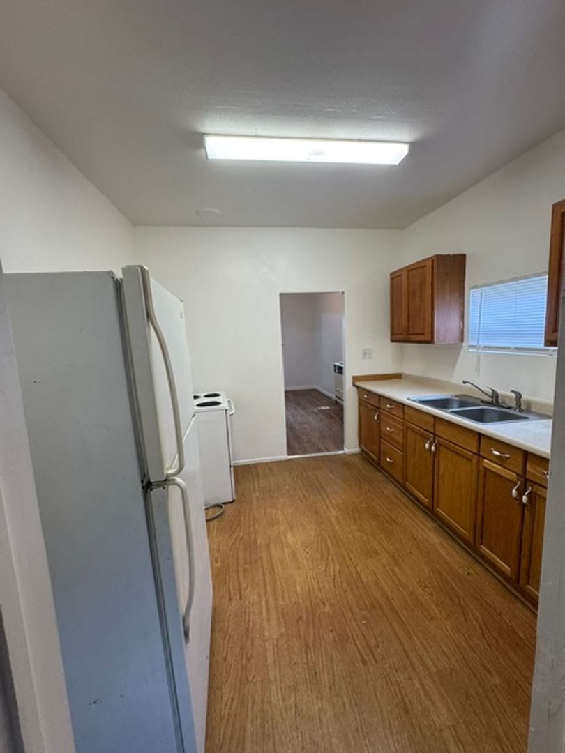 House Available – photo 2
