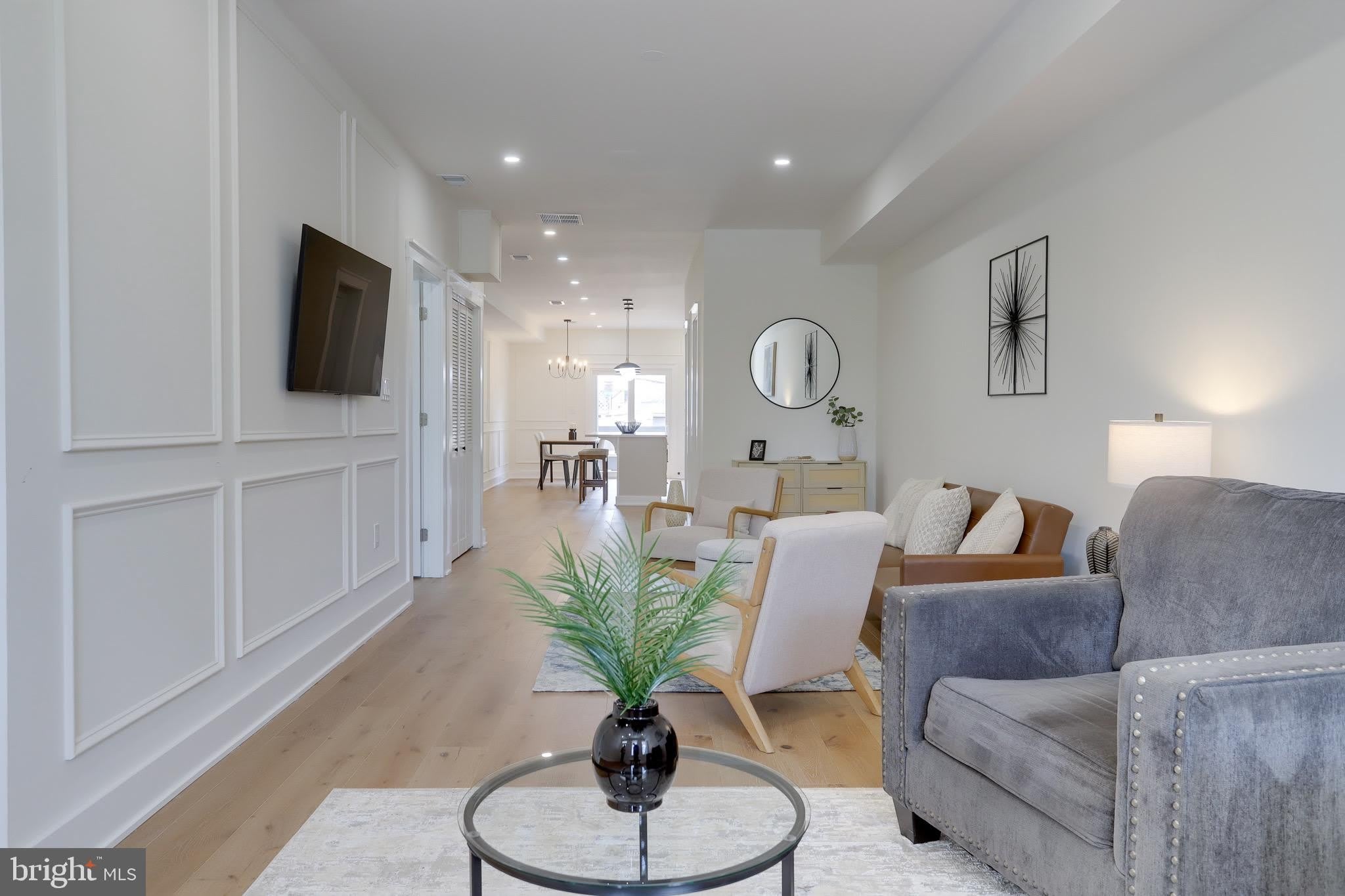 1404 MASSACHUSETTS Avenue SE – photo 4