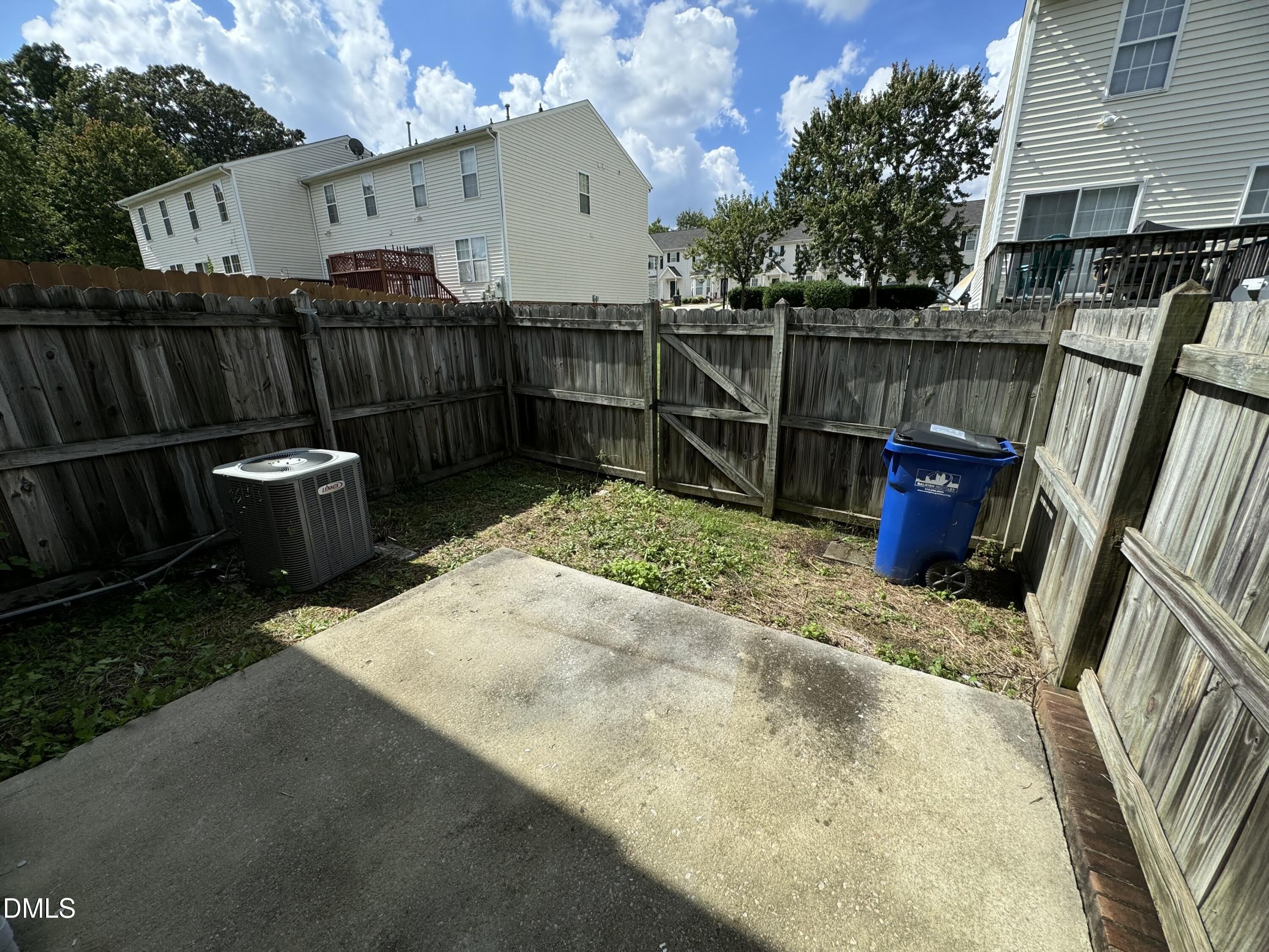 4804 Tanglewood Oaks Street – photo 5
