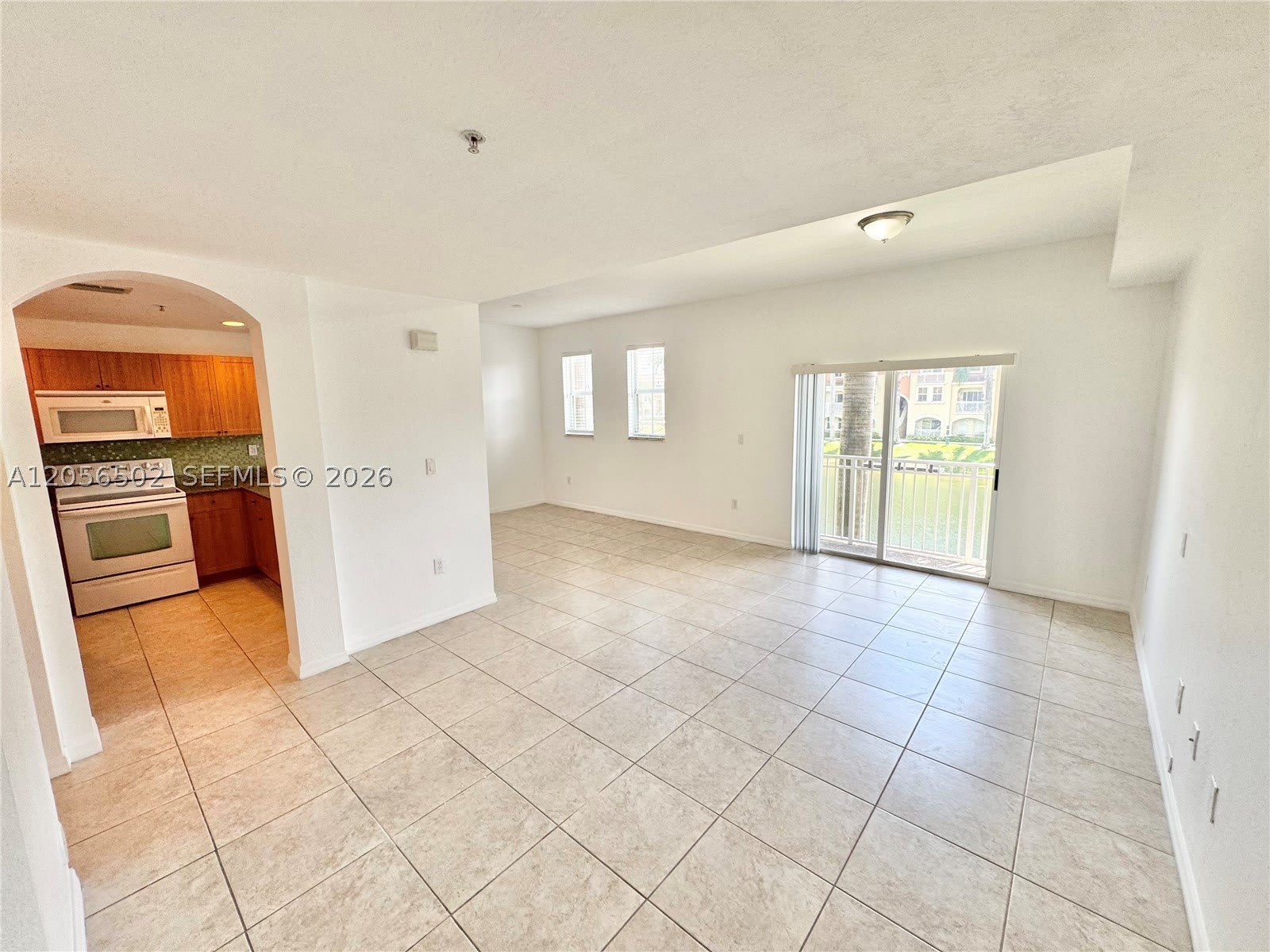10850 NW 89th Ter – photo 5