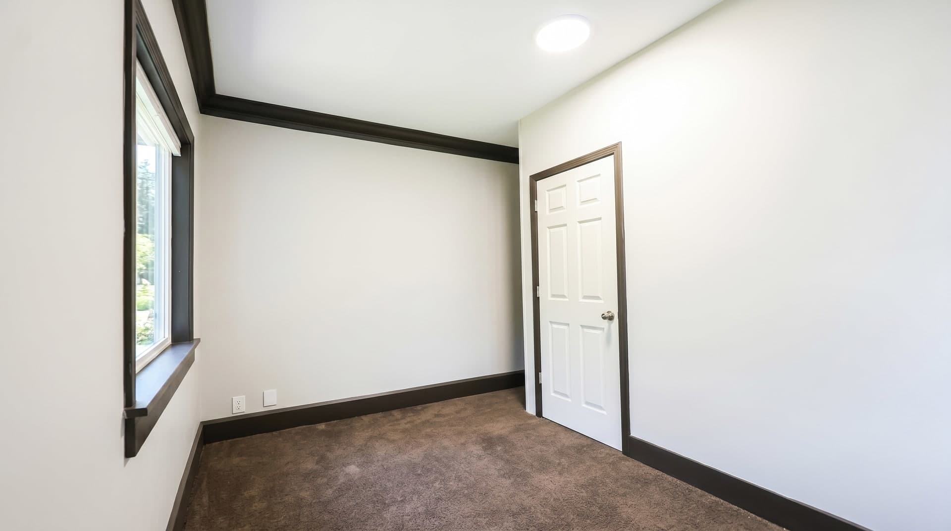 3 Bedroom Single Family – photo 4