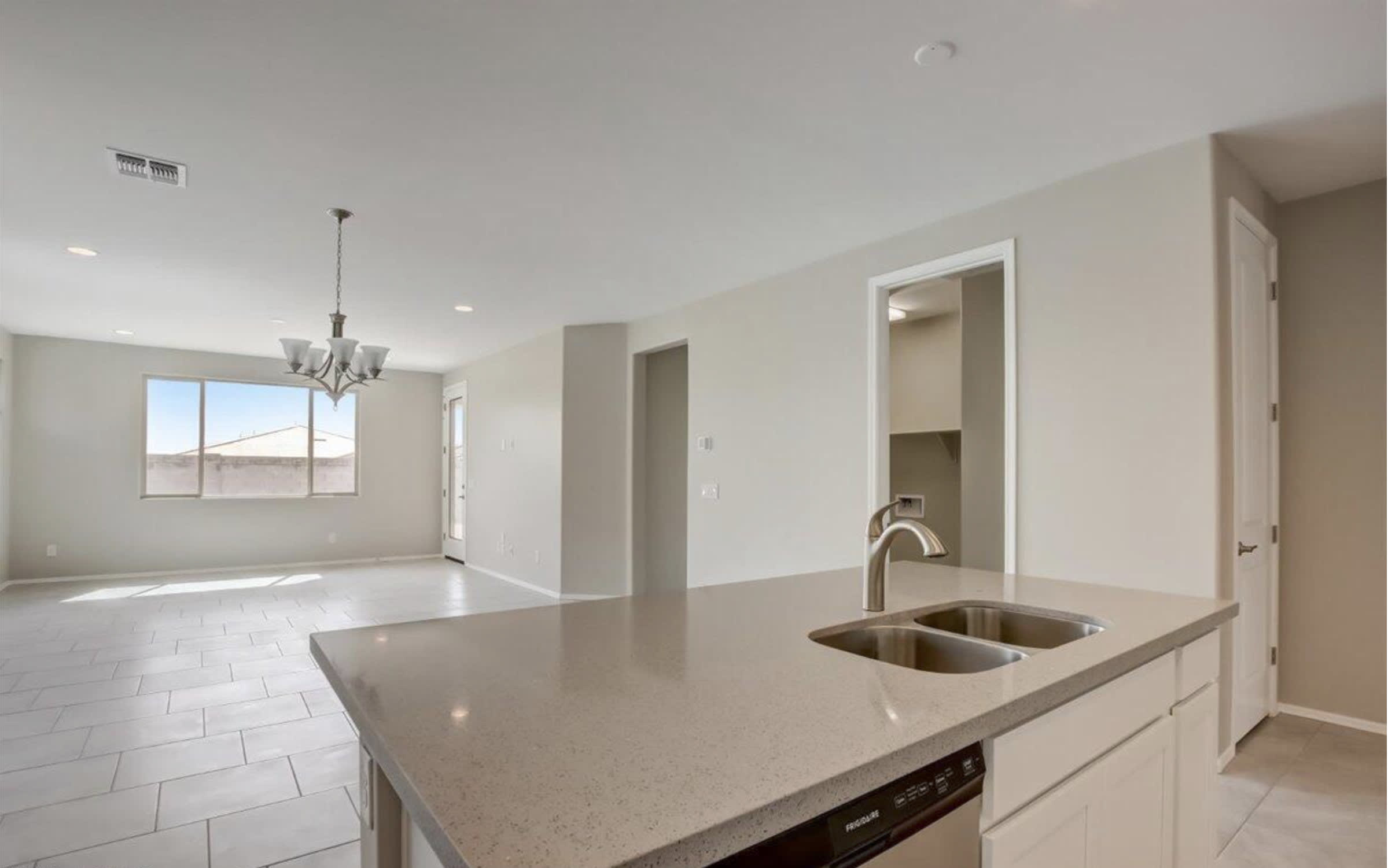 19427 W Annika Dr – photo 4