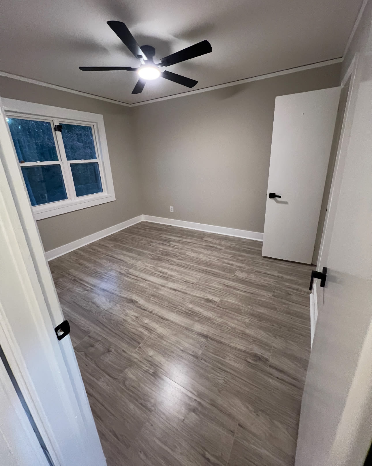 745 Yale Pl SW – photo 4