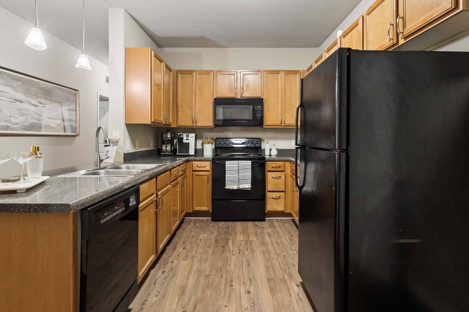 Avalon Apartments – photo 4
