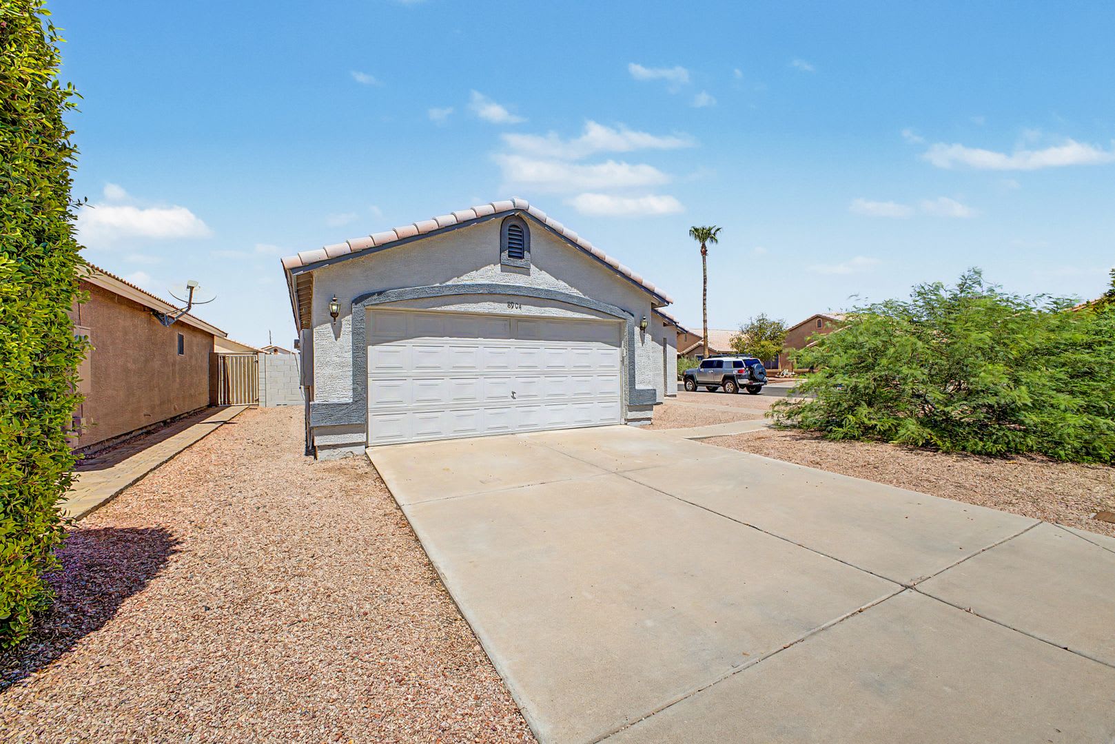 Spacious Three Bedroom, Two Bath Home in Westview Crossings Phoenix – photo 2