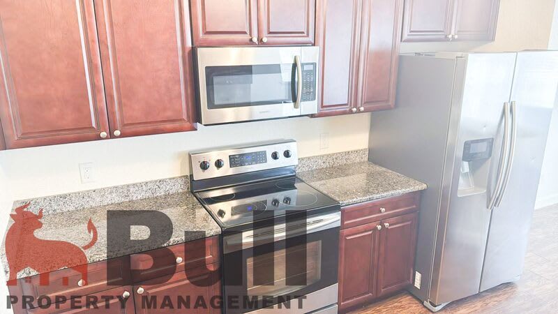1288 Evergreen Court – photo 3
