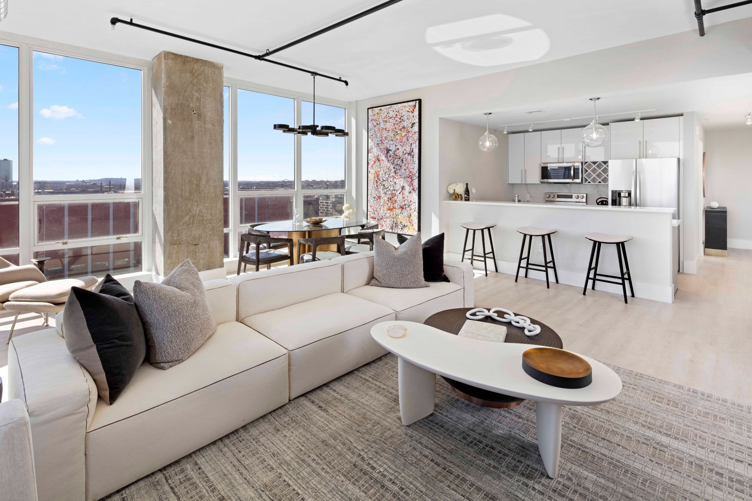 Hudson House East – photo 1