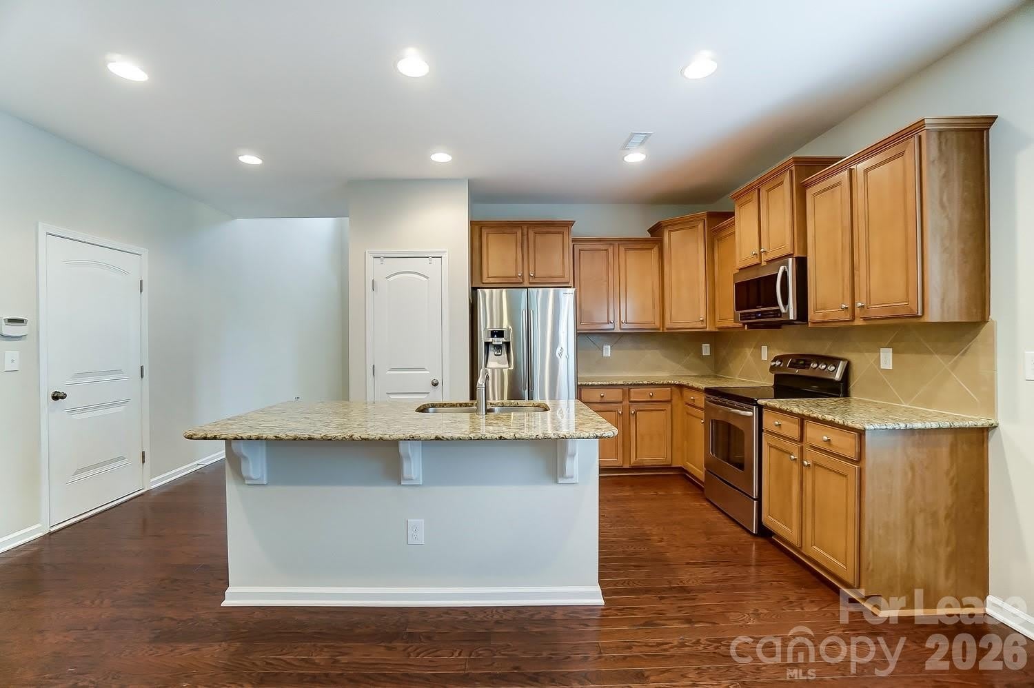 1934 Madeira Circle – photo 5