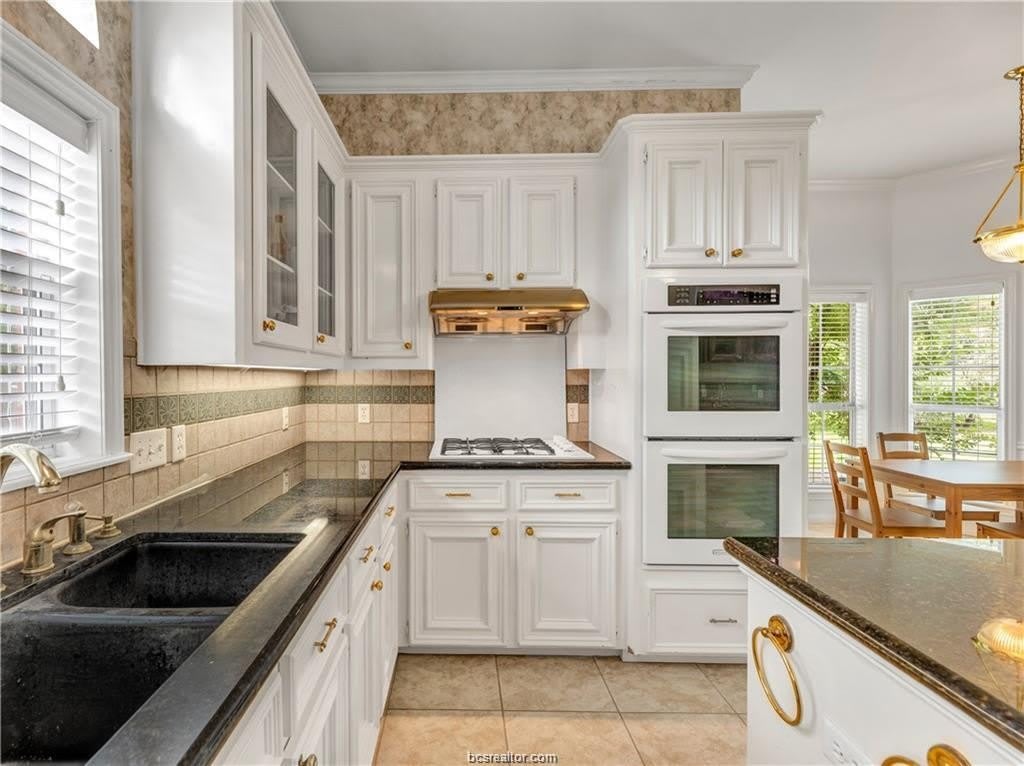 4601 Valley Brook Circle – photo 4