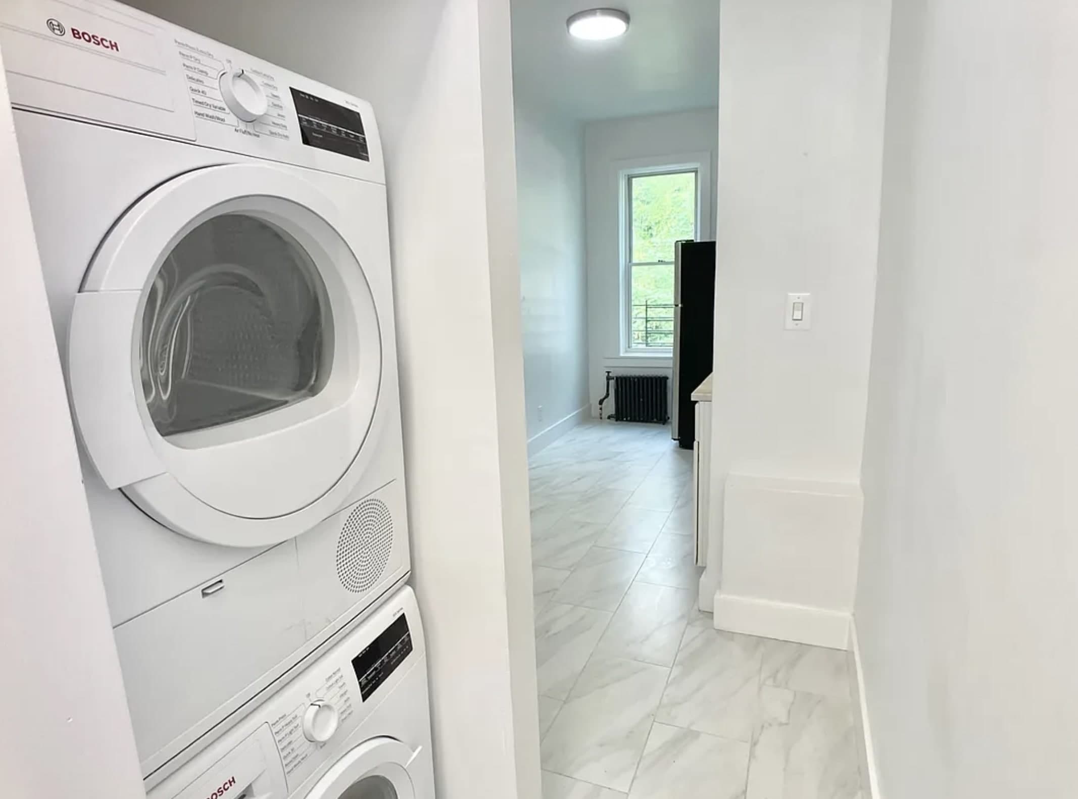 366 E 28th St – photo 5