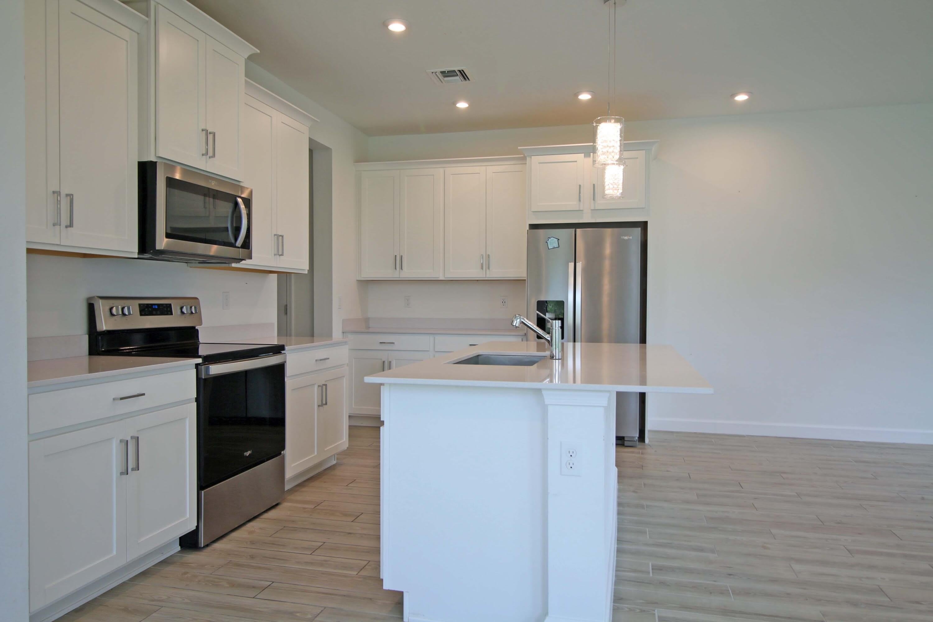 14247 Sw Solange Street – photo 4