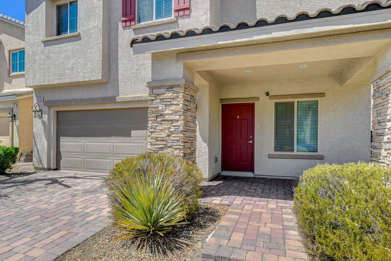 1074 Fish Pond Avenue – photo 3
