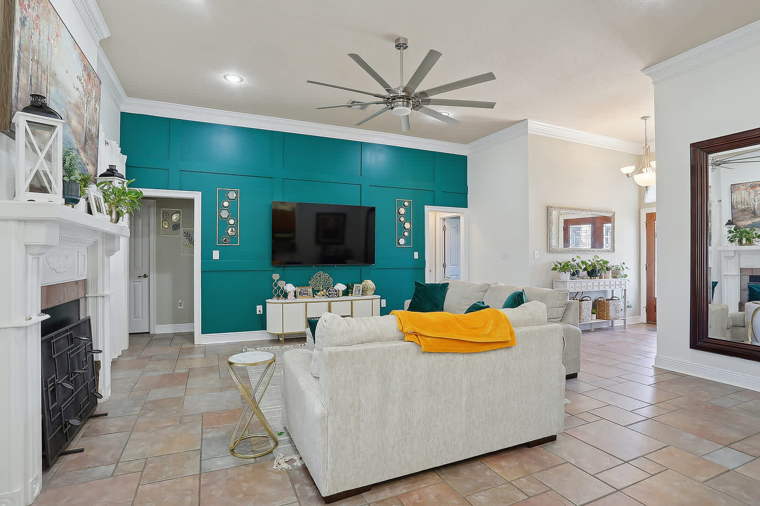208 Annette Drive – photo 2