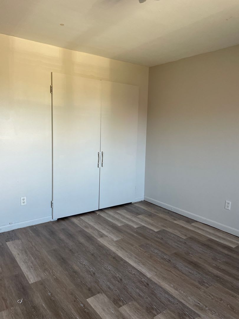 22 ELLIOTT ST – photo 5