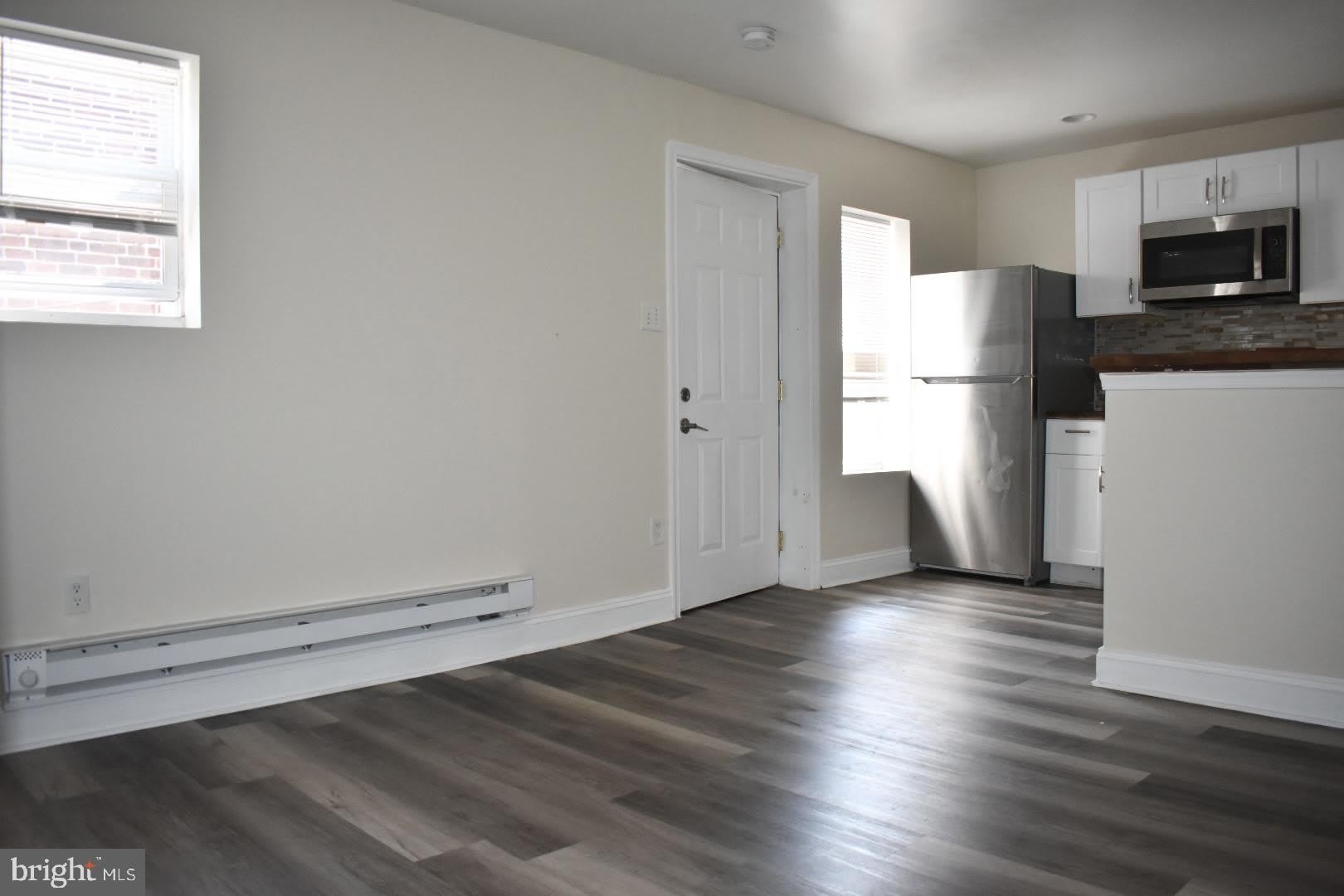 13 W 10TH Street – photo 3
