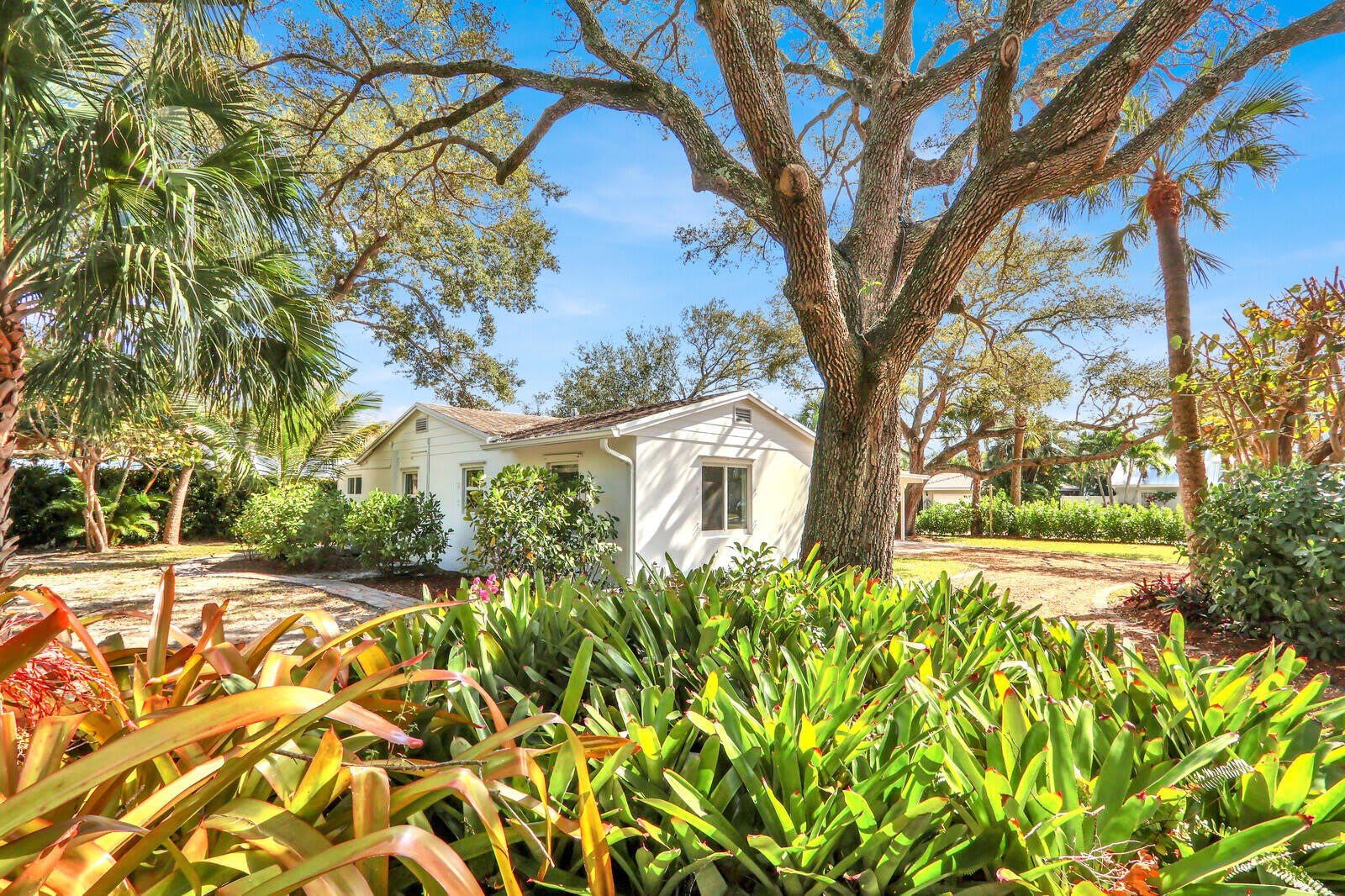 601 Paulina Road – photo 2