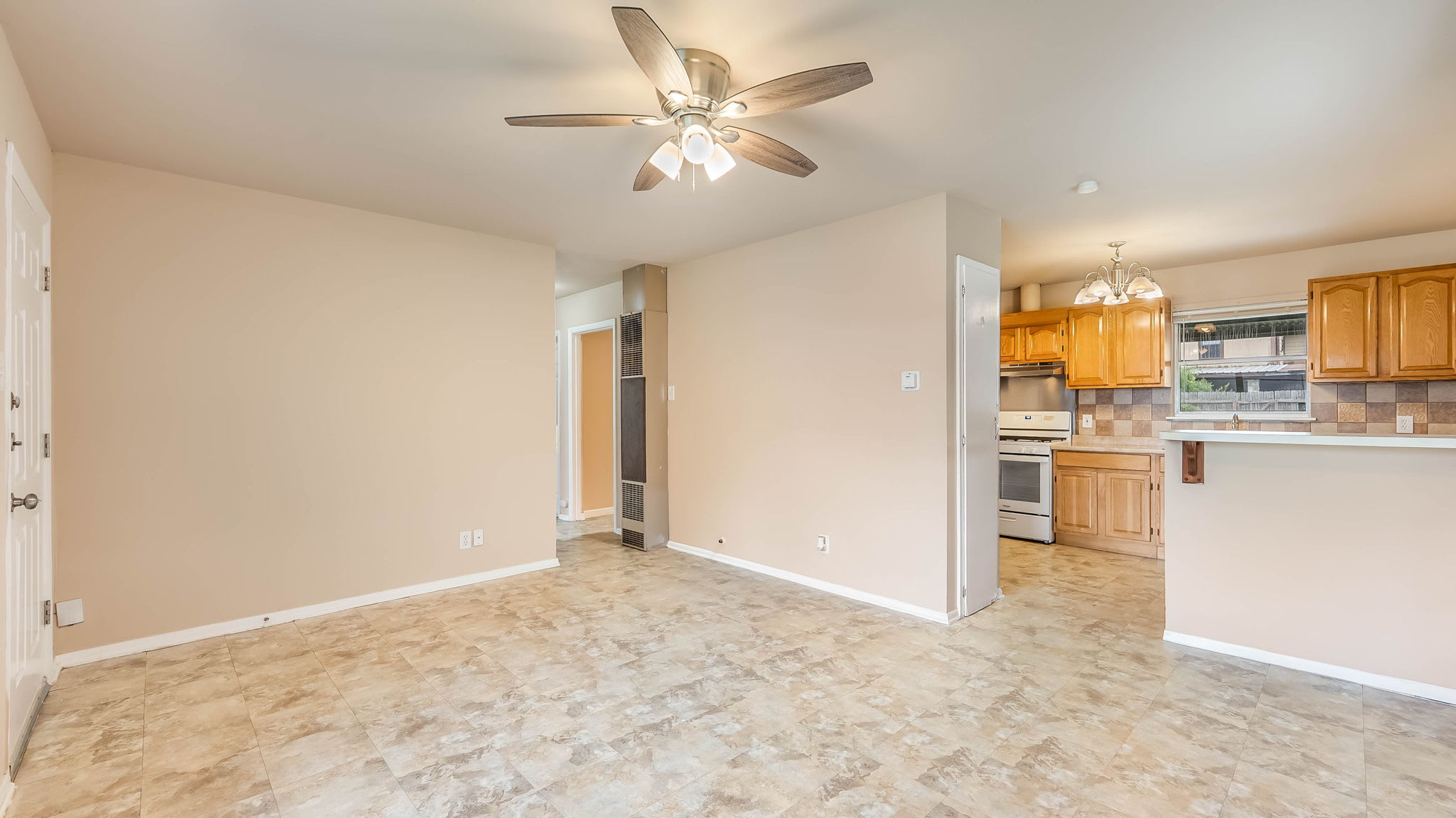 218 E Villaret Blvd – photo 5